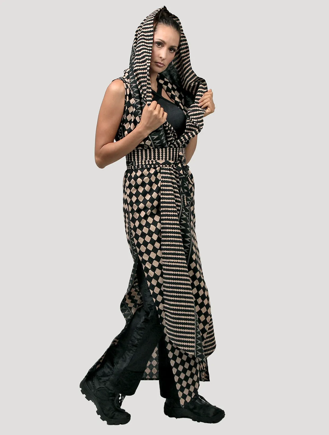 Azumi Kai Long Vest by Alekai