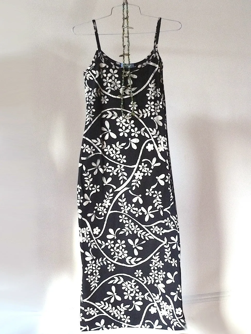 Batik Beach Dress Matisse  In Black And Cream