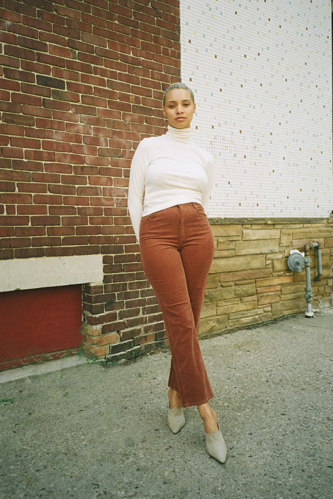 Cream Bea Highneck
