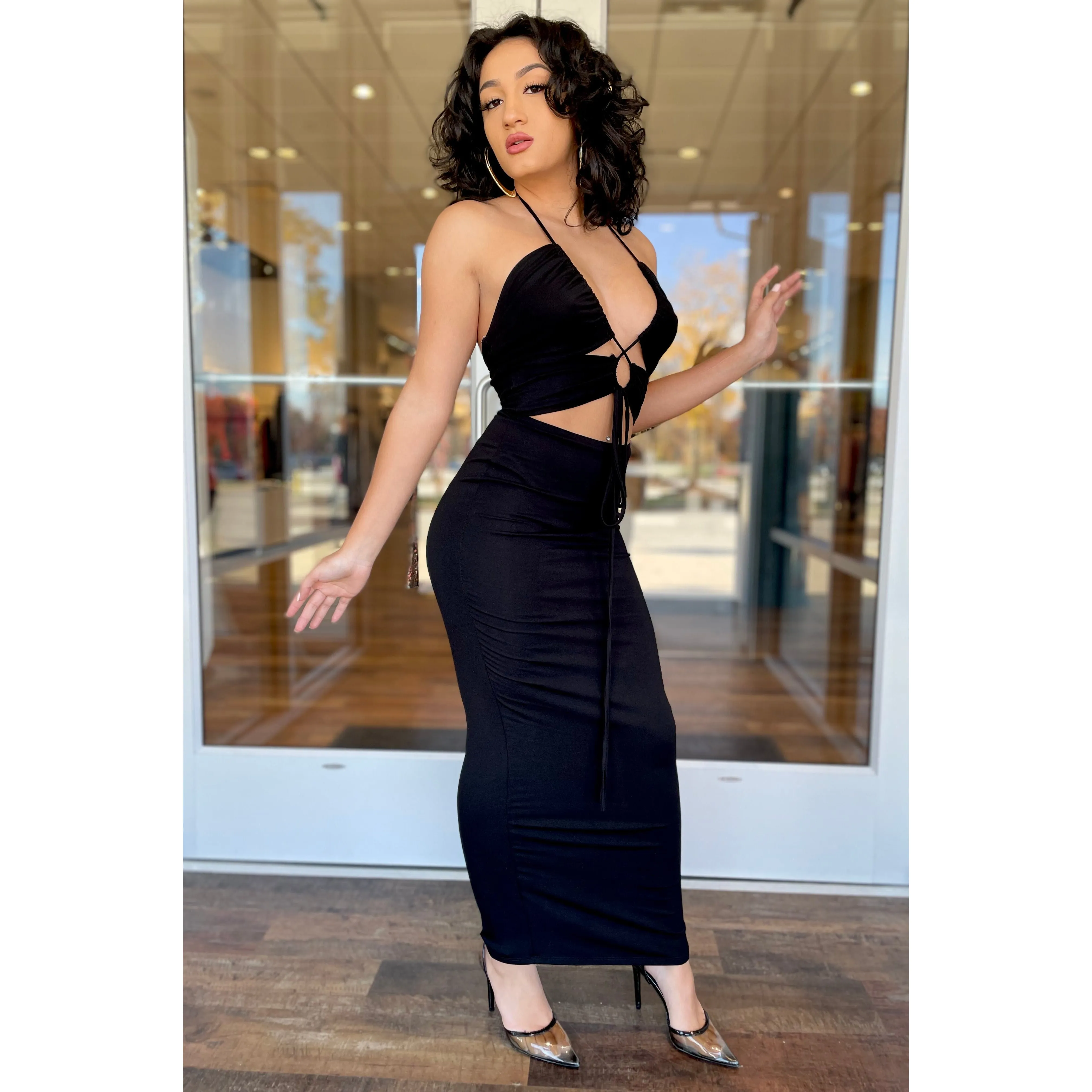 Halter Back Maxi Dress (Black)