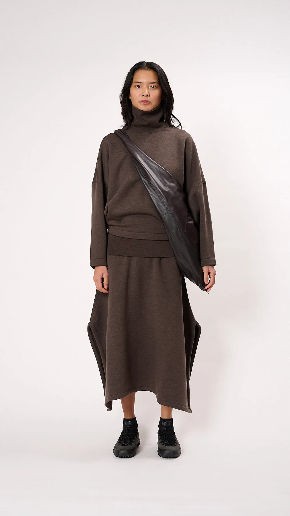 High Neck Sweatshirt in Dark Brown Melange