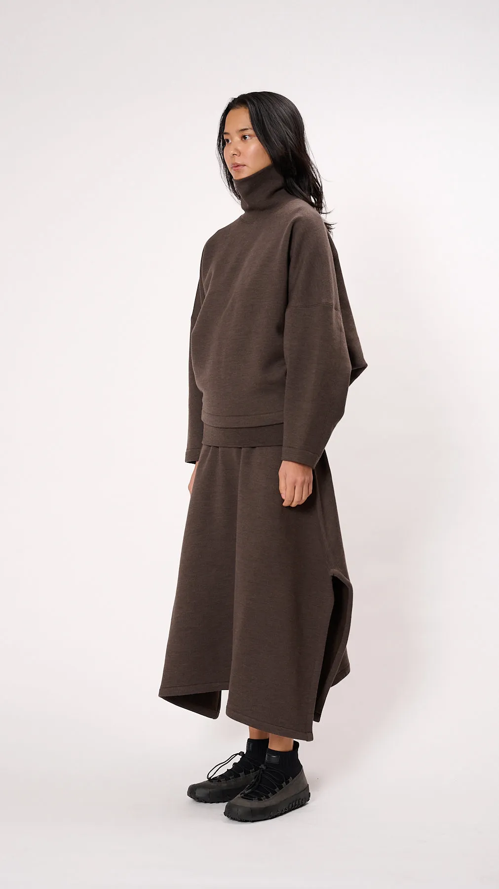High Neck Sweatshirt in Dark Brown Melange