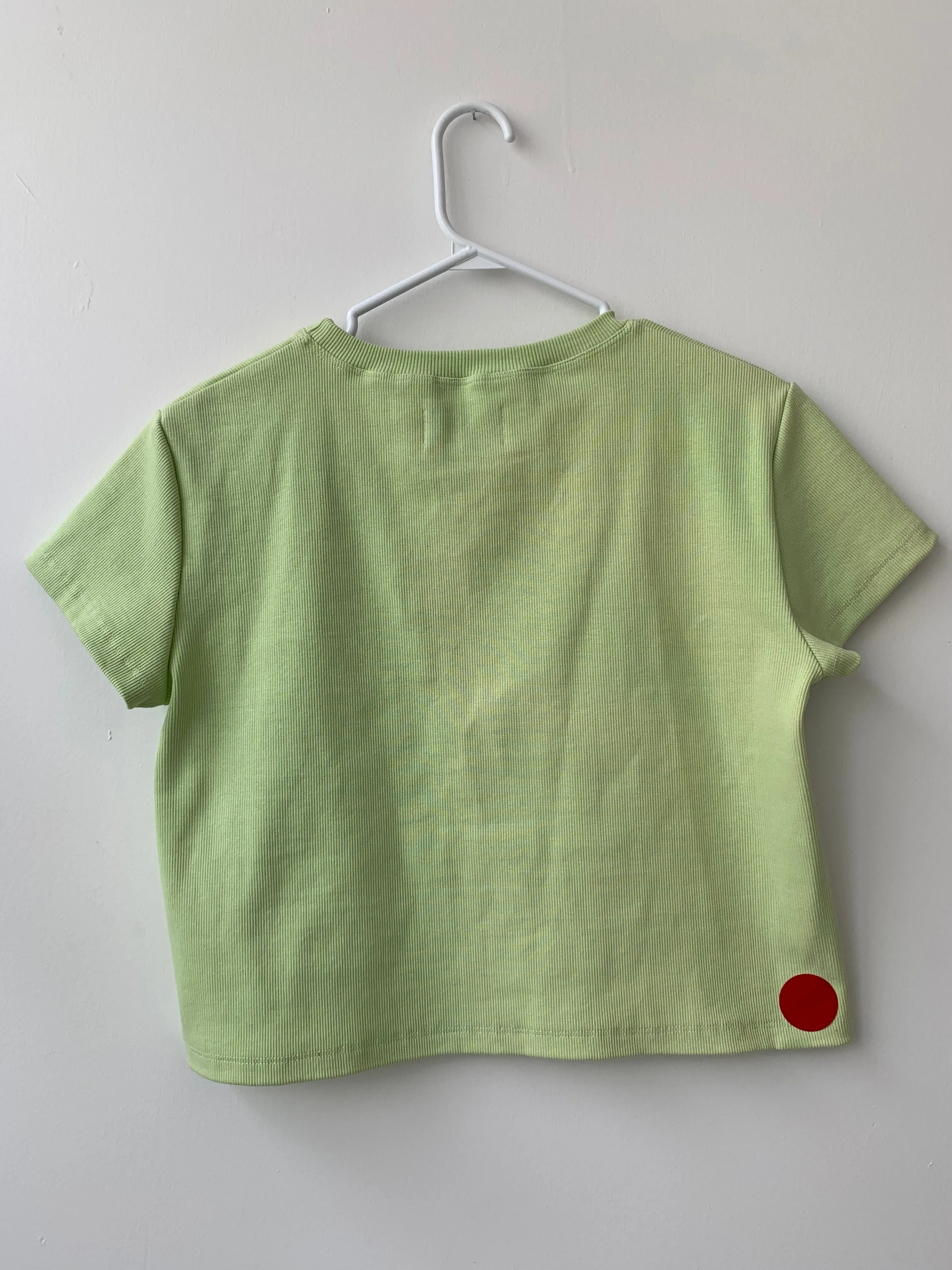 Honeydew BROOK t-shirt-L with stain at the front and seam defect