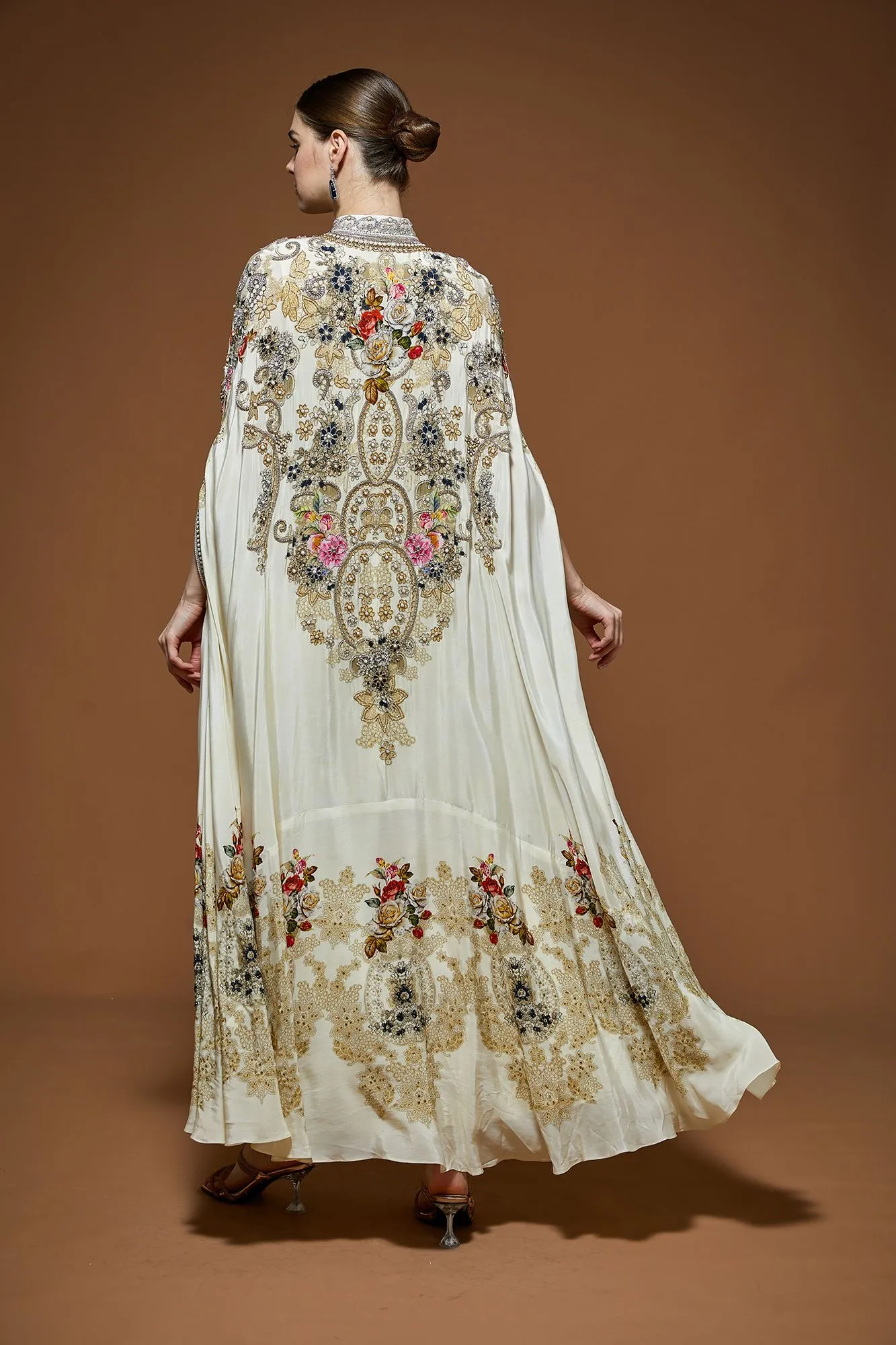 Ivory Kaftan