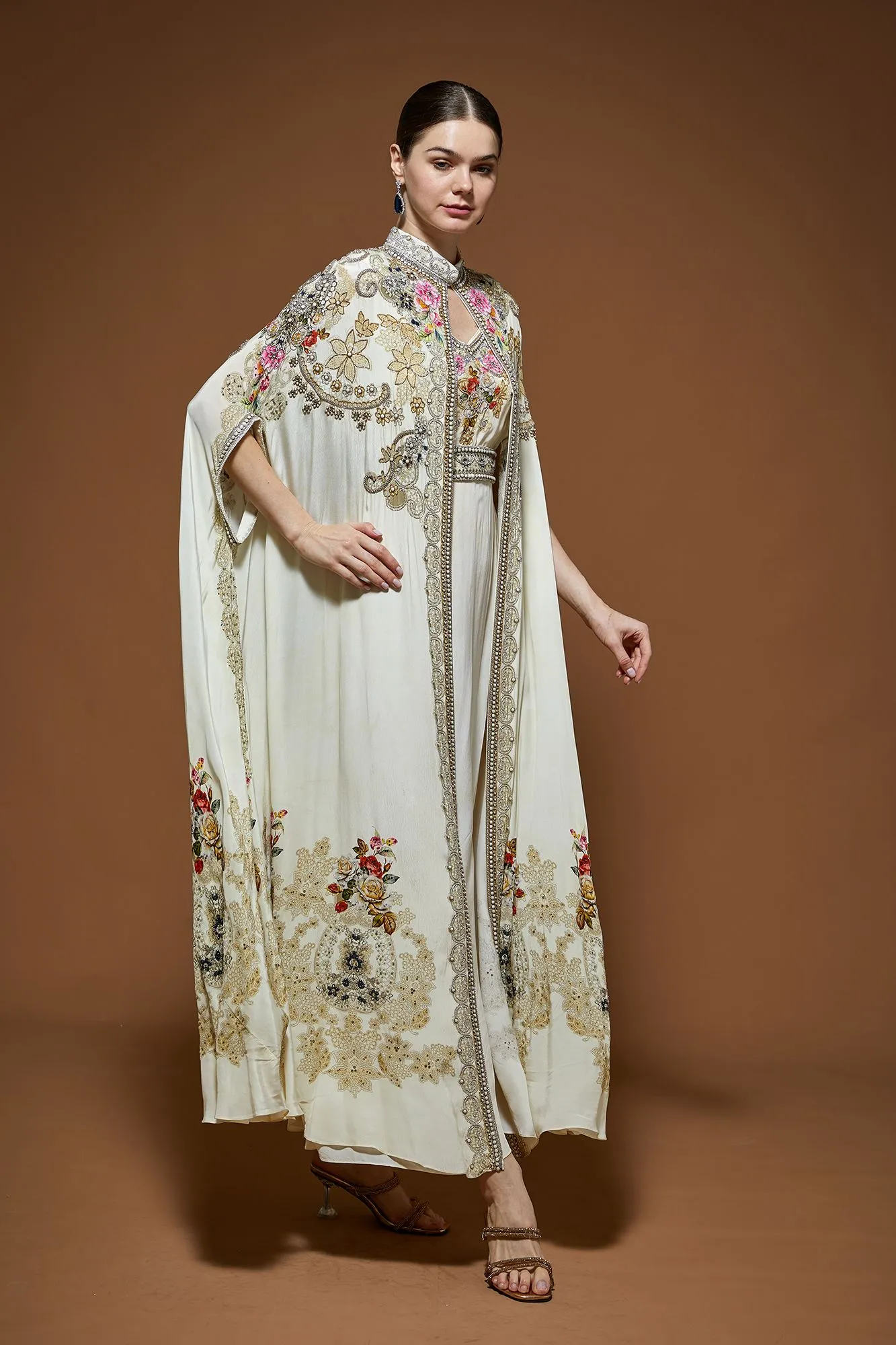 Ivory Kaftan