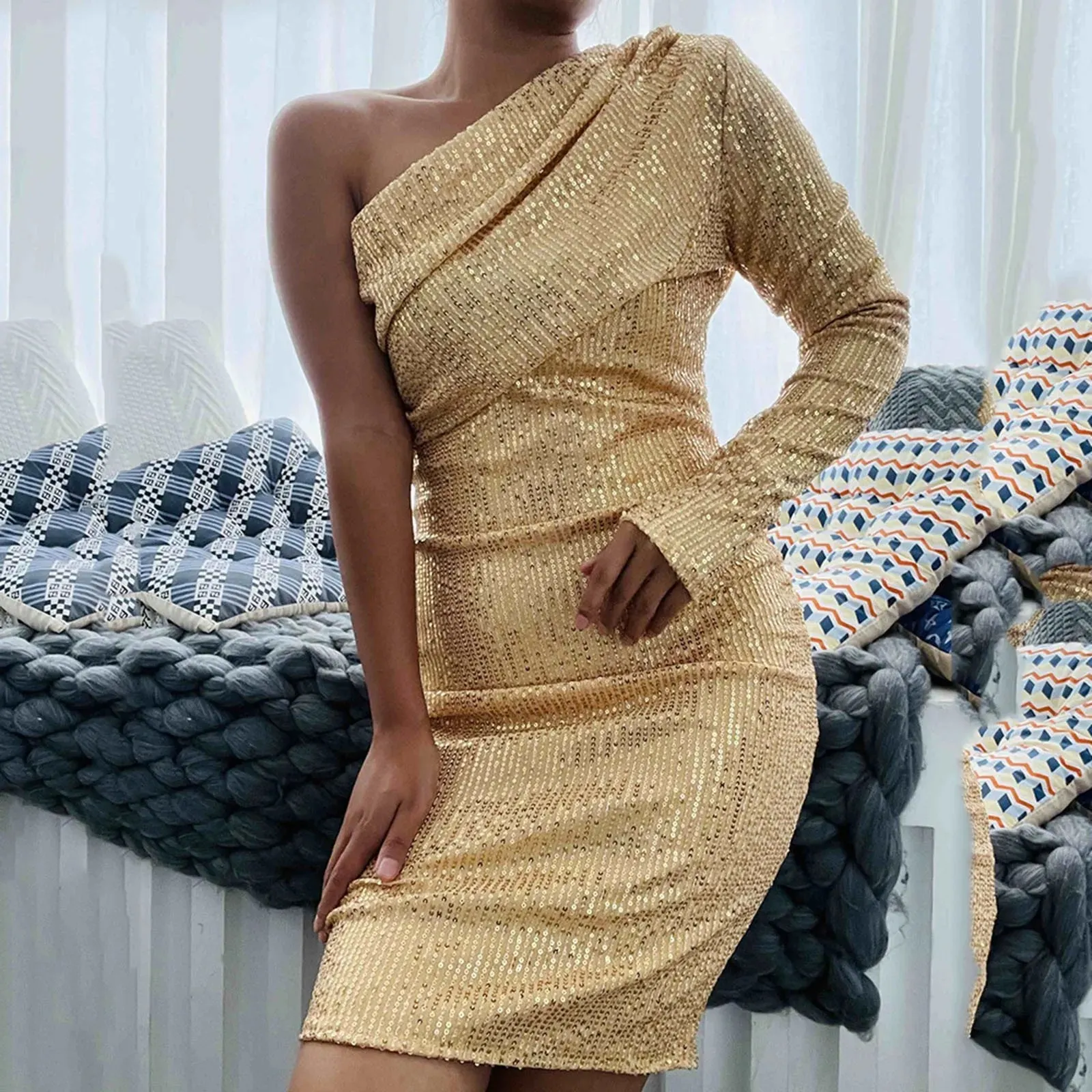 One Shoulder Sparkle Glitzy Sequins Mesh Patchwork Celebrity Christmas Party Clubwear Casual Sexy Dress