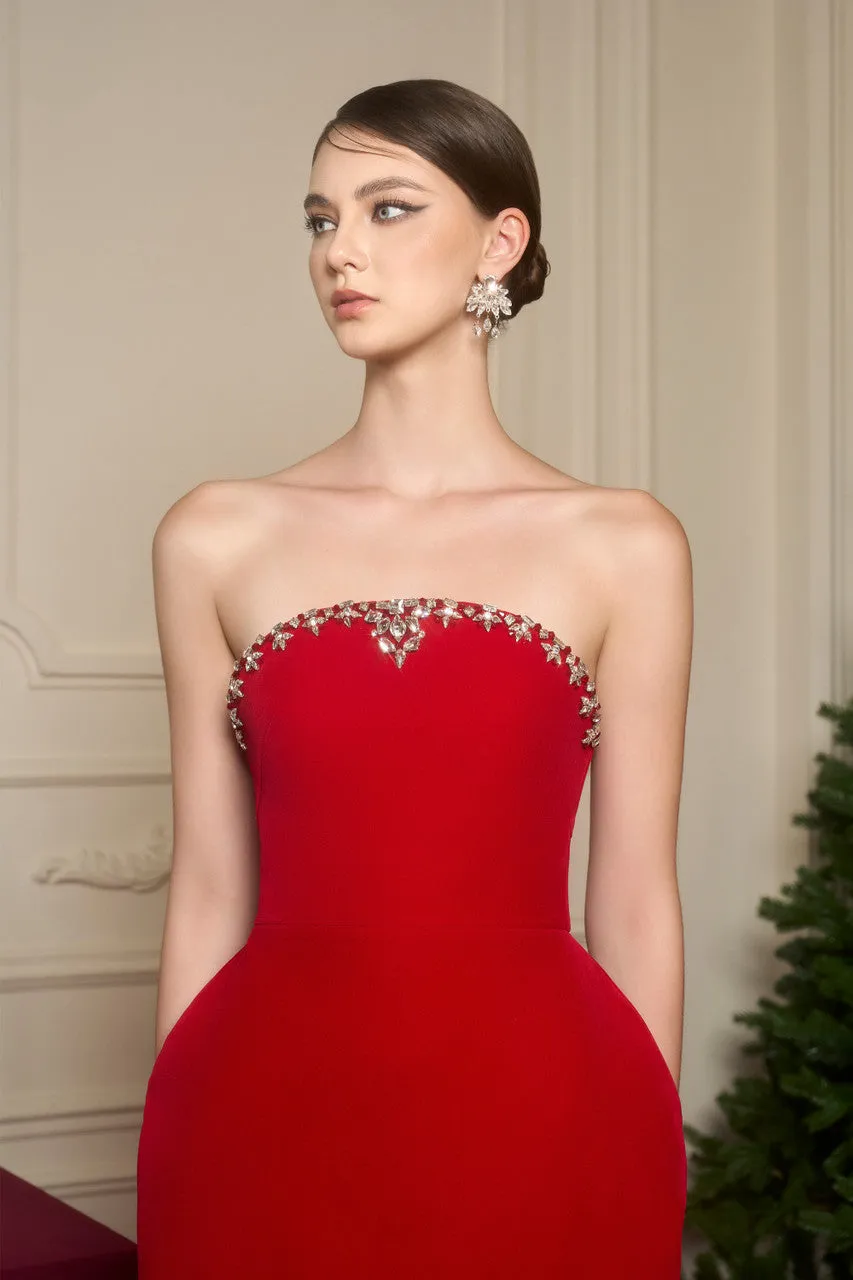 Red Velvet Dome-Neckline Bodycon Dress