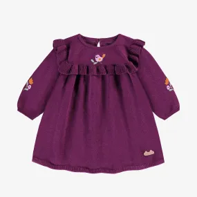 Robe en tricot mauve foncé avec broderies, naissance || Dark purple knit dress with embroidery, newborn