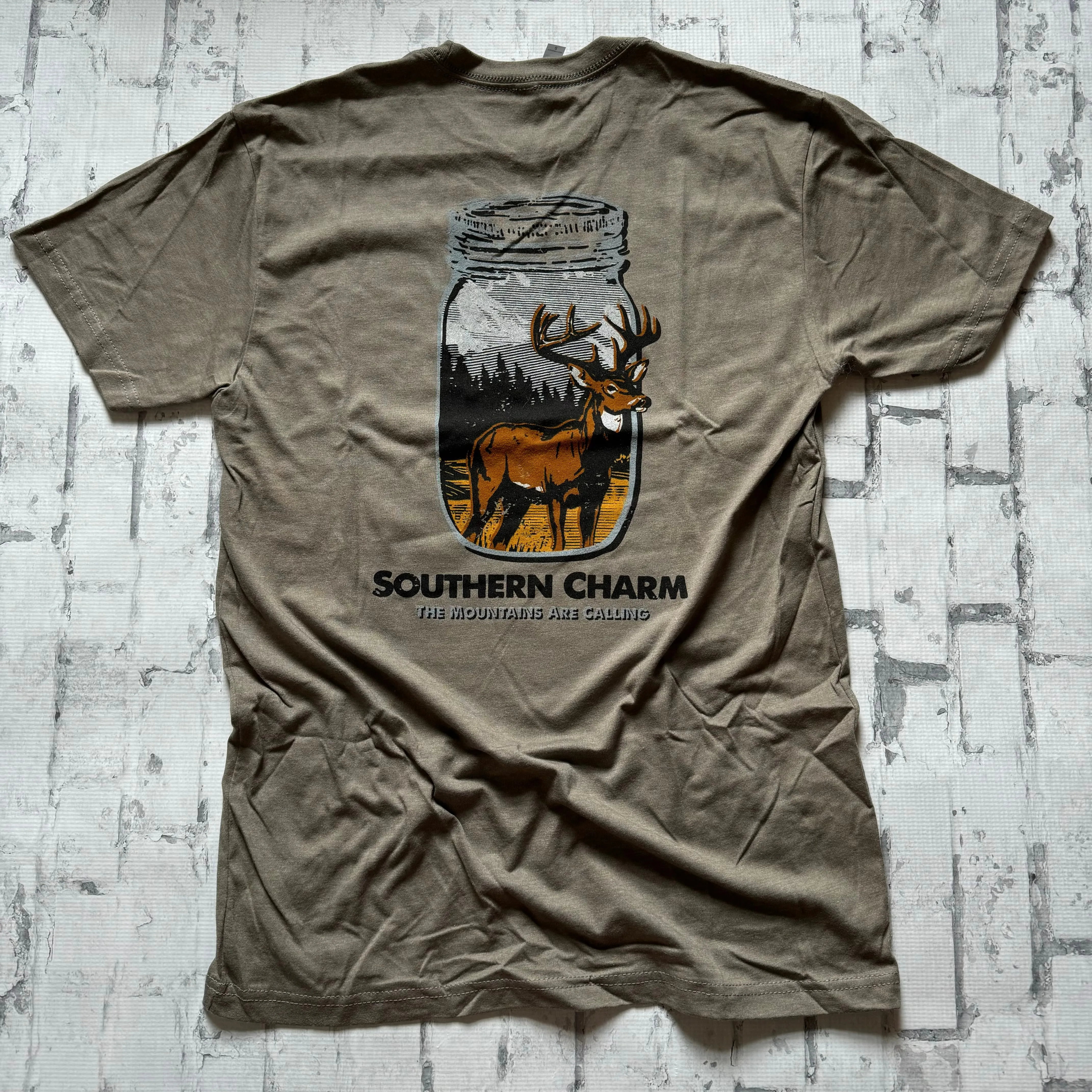 Southern Charm “Deer Jar” Short Sleeve T-shirt - Taupe