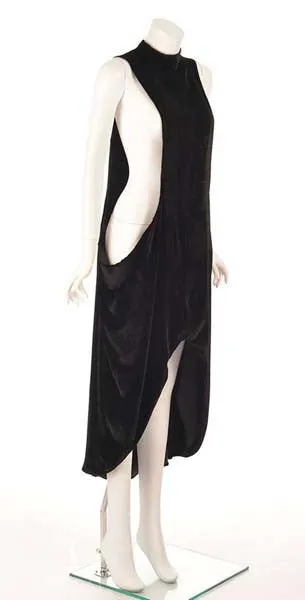 Vintage Isa Dorn Black Velvet Slouch Pinafore